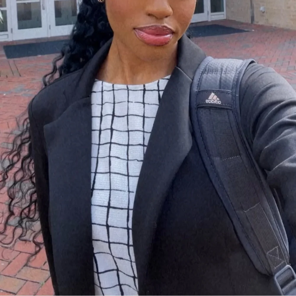 Chic Grid Patterned Blouse - Picture 2 of 2